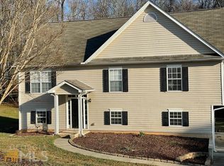 85 McIntosh Estates Ct, Sharpsburg, GA 30277