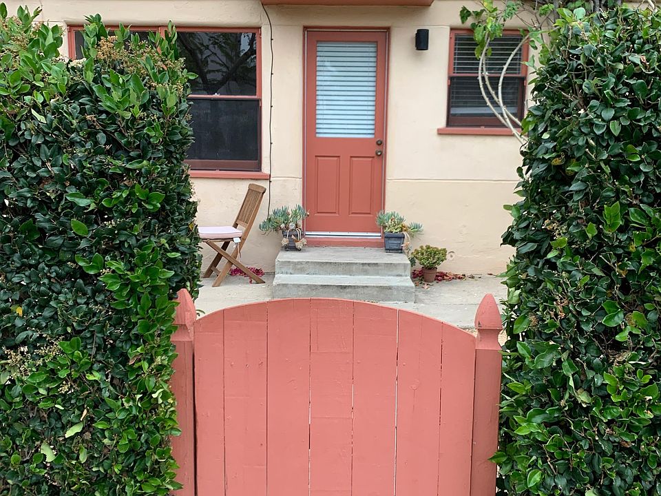 Private entrance through gate on Seventh Avenue with private yard.