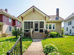 2221 Ripley St, Davenport, IA 52803