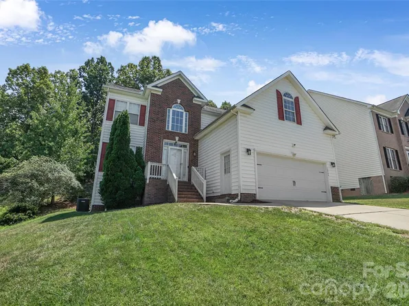 10706 Hellebore Rd, Charlotte, NC 28213