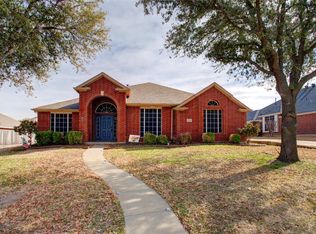 2904 Saint Michael Dr, Mansfield, TX 76063