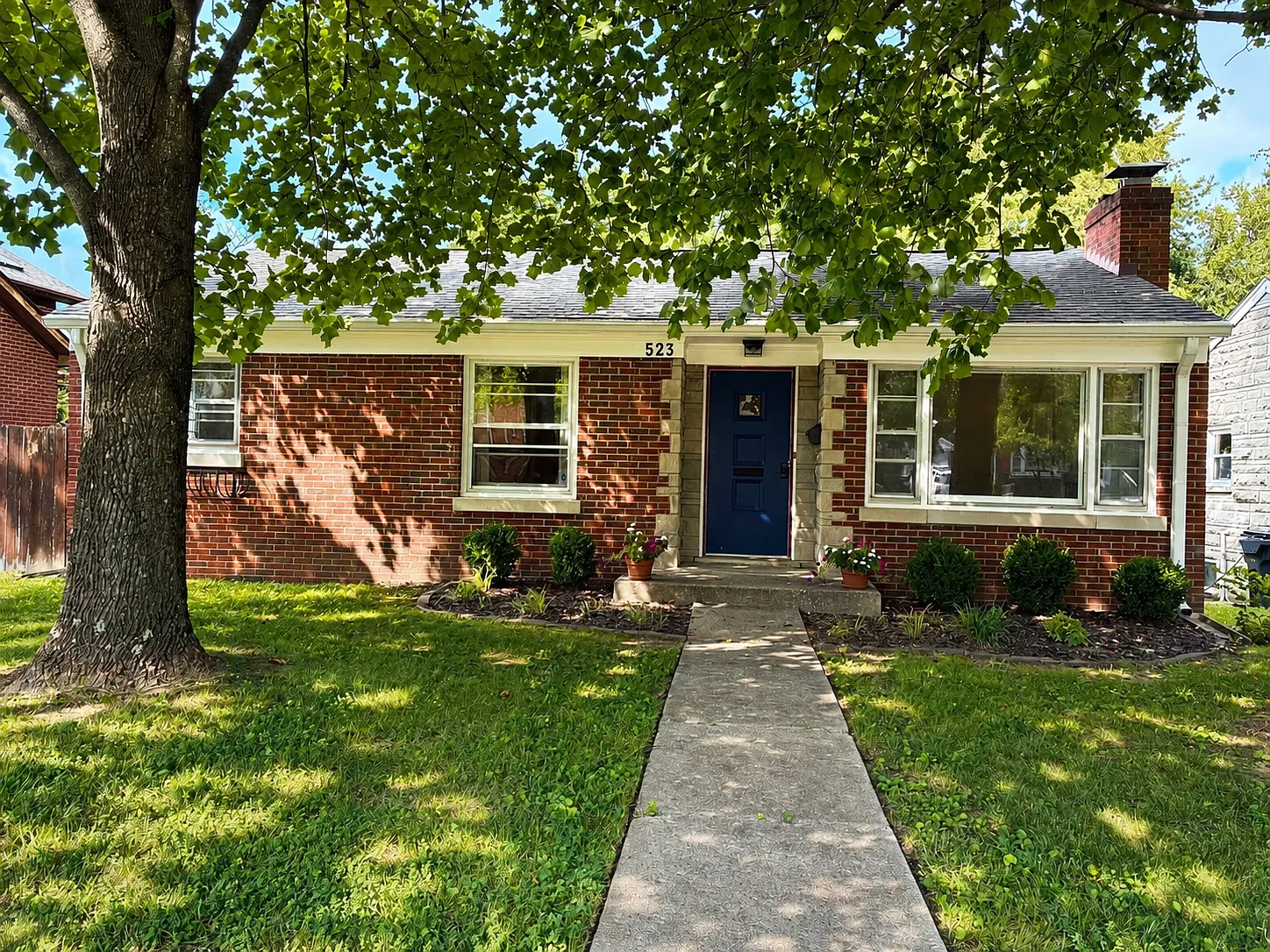 523 Lone Oak Dr — Photo 1