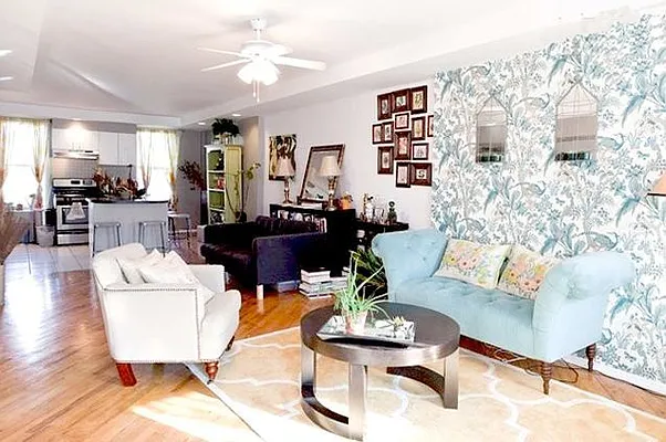 Rented by Tyler Vincent Real Estate Inc | media 52