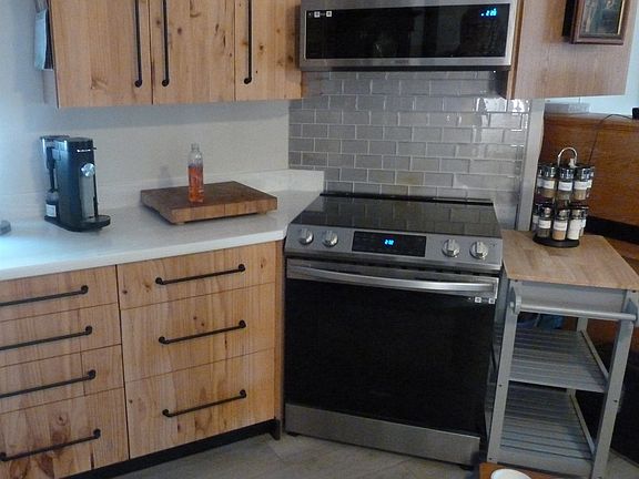 4th image of 2103 Tyne Pl
