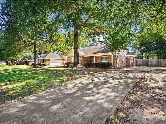 2nd image of 5191 Southern Oaks Trl