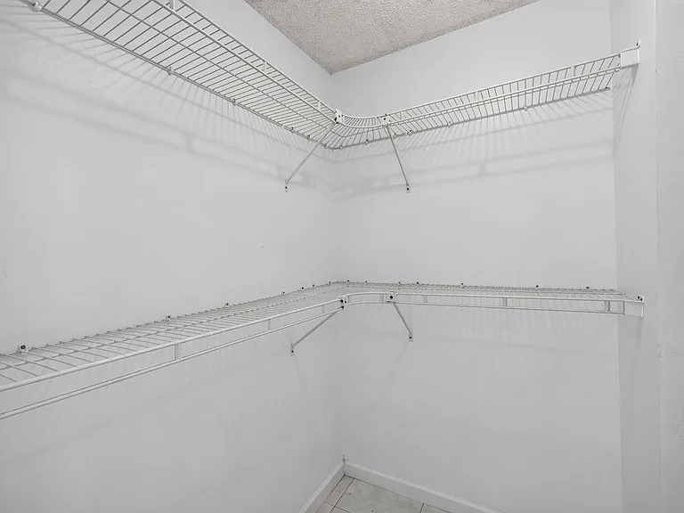 660 Tennis Club Dr #303 — Photo 11