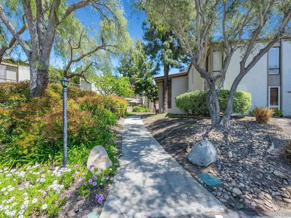 12515 Oaks North Dr Unit 226, San Diego, CA 92128