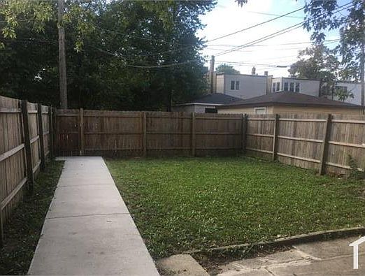 2nd image of 632 N Saint Louis Ave #1