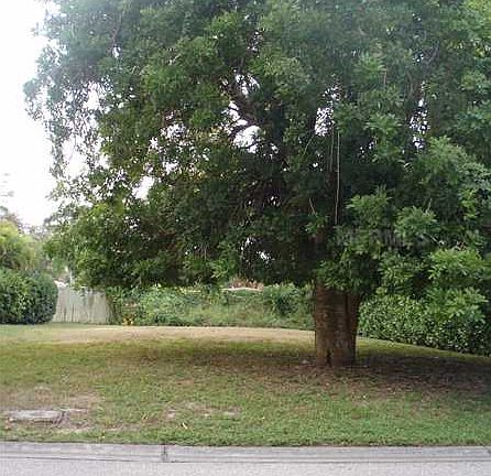 4th image of 1640 Assisi Dr