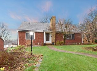 1243 Laurel Hill Dr, Homestead, PA 15120