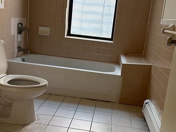 5th image of 1624 University Ave #4A