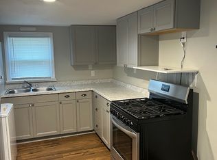 2925 Arcadia Rd, Akron, OH 44312