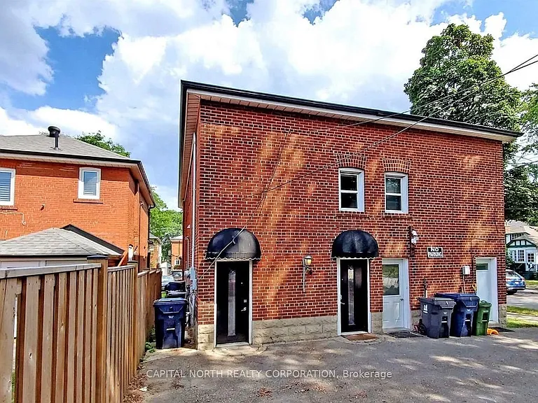 4 Belle Ayre Blvd #UPPER — Photo 13
