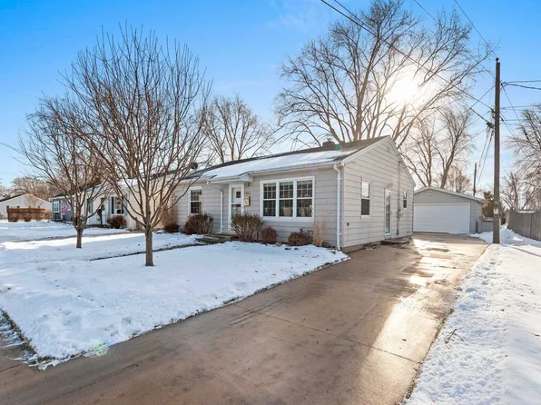 963 Liberty St, Green Bay, WI 54304