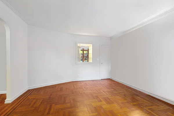 Sold by Compass | media 10