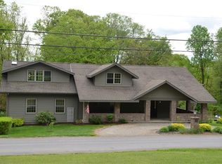 322 McVille Rd, Freeport, PA 16229