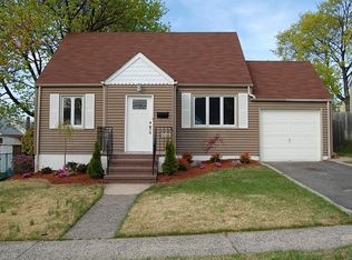 209 Baldwin Ave, Hasbrouck Heights, NJ 07604
