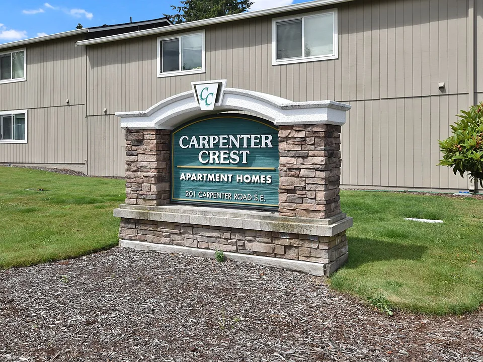 Carpenter Crest