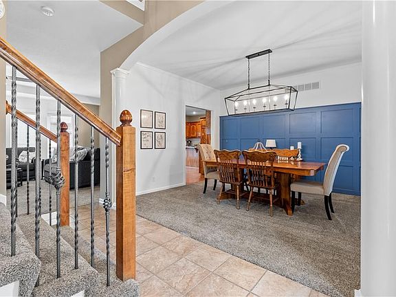 3rd image of 3016 S Grizzly Ave