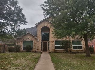 2104 Winding Creek Dr, Keller, TX 76248