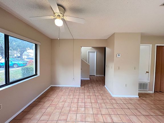 3rd image of 627 Olympic Dr