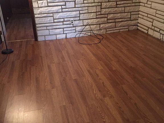 3rd image of 1519 S 9th St Floor 1