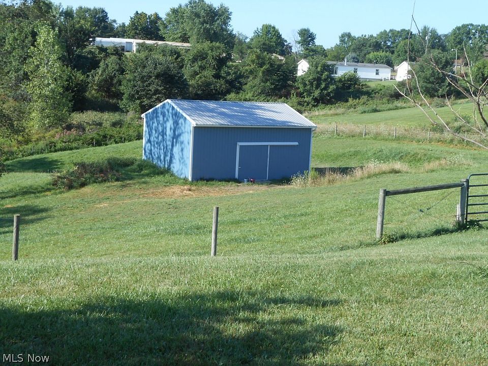 2nd image of 970 Patricia Rd