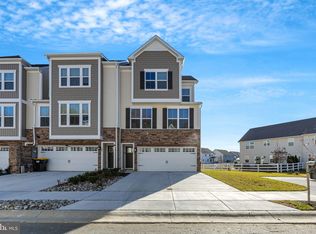 160 Torrey Dr, Newark, DE 19702