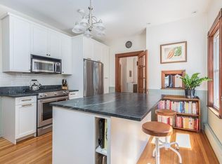10 Lee St #2, Somerville, MA 02143