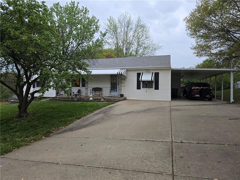 1st image of 11400 E 49th St