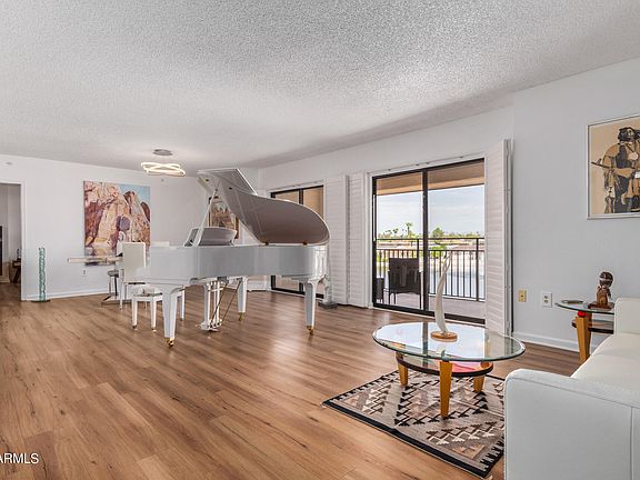 4th image of 10330 W THUNDERBIRD Boulevard #C317