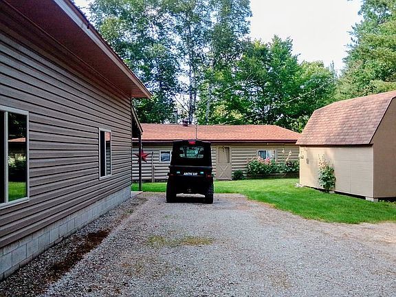5th image of 11450 W George St