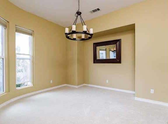 4th image of 3637 Dry Creek Ln