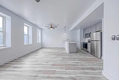 3005-3007 Brereton St #3 — Photo 13