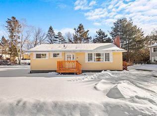 43 Floral Ave, Fredericton, NB E3A 1K8