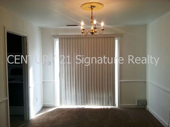 4th image of 2223 Covemeadow Dr