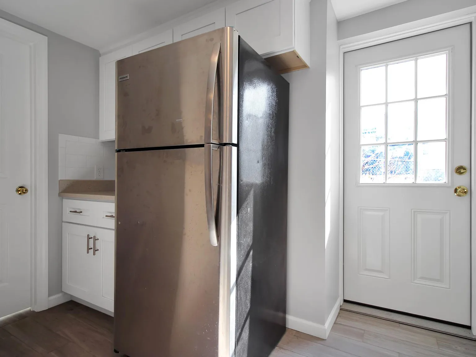 1 bed, 550 sqft, $2,000 — Photo 3