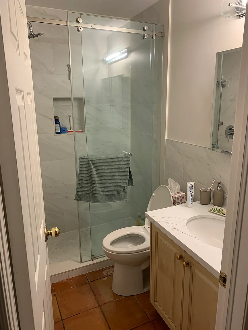 67 Robert St photo 1