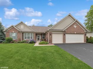 12662 Bluebell Ave, Huntley, IL 60142