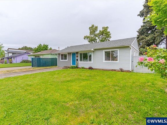 3rd image of 455 Marino Dr N
