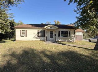 2908 1st Ave NW, Hickory, NC 28601