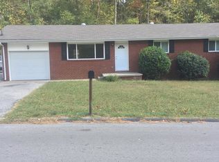 434 Jenkins Rd, Rossville, GA 30741