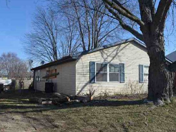 4th image of 5318 Yucatan Dr