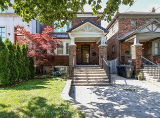 150 Deloraine Ave, Toronto, ON M5M2A9