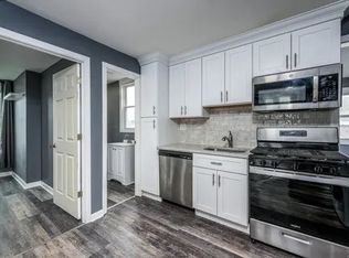 1668 Litchfield Tpke #2, Woodbridge, CT 06525