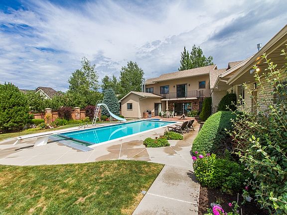 4th image of 462 S Palisades Dr