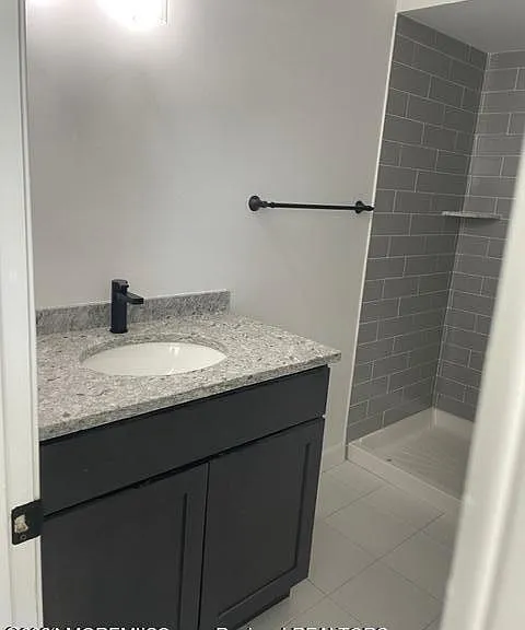 19 Karen Dr #19 — Photo 14