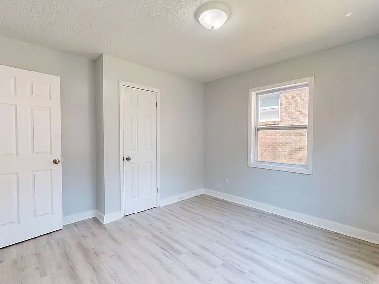 Two bedroom apartment for $1199 per month ~5 minutes from the Airport in a quaint and quiet commu... — Photo 13