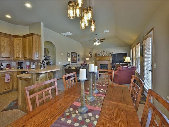 5th image of 4801 Stag Horn Dr