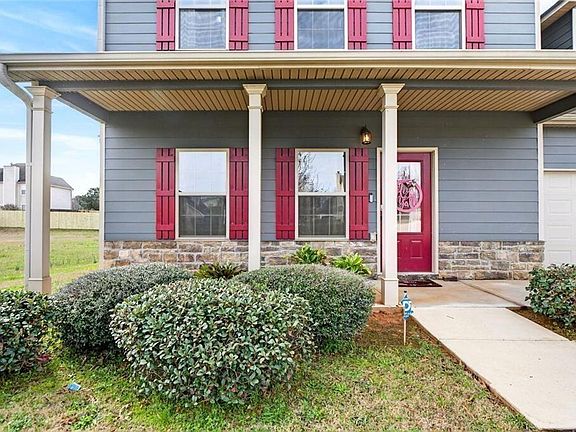 5th image of 131 Bramble Way